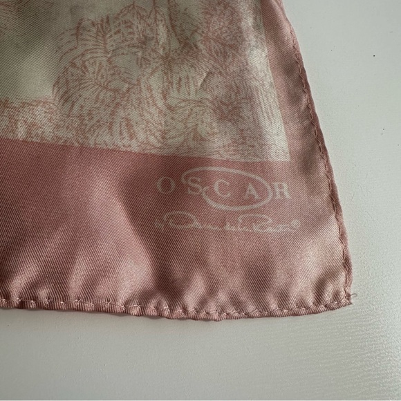 Oscar De La Renta Pink and Cream Silk Scarf Vintage - Picture 2 of 5